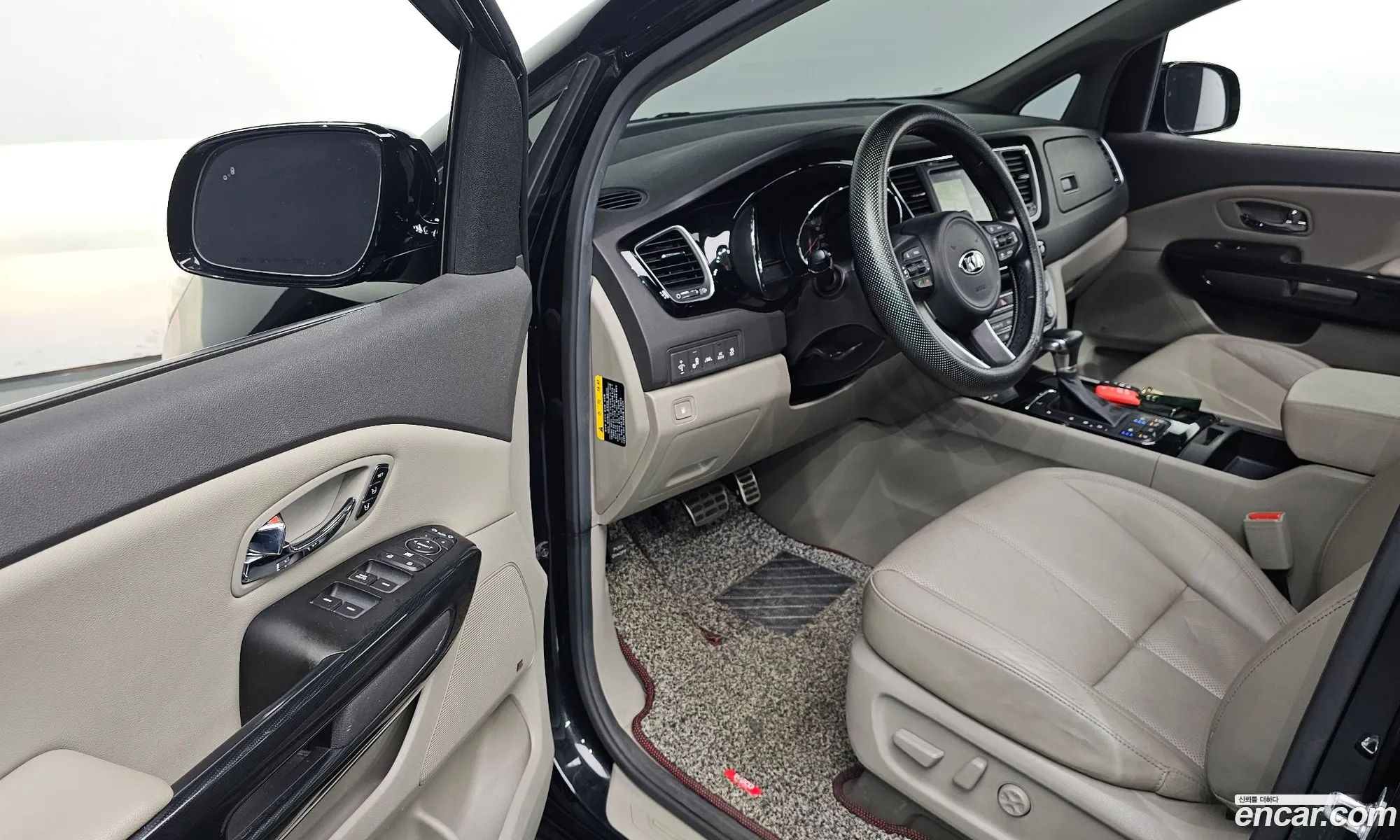 Kia Carnival 2016 KNAME81ABHS258827 — 22