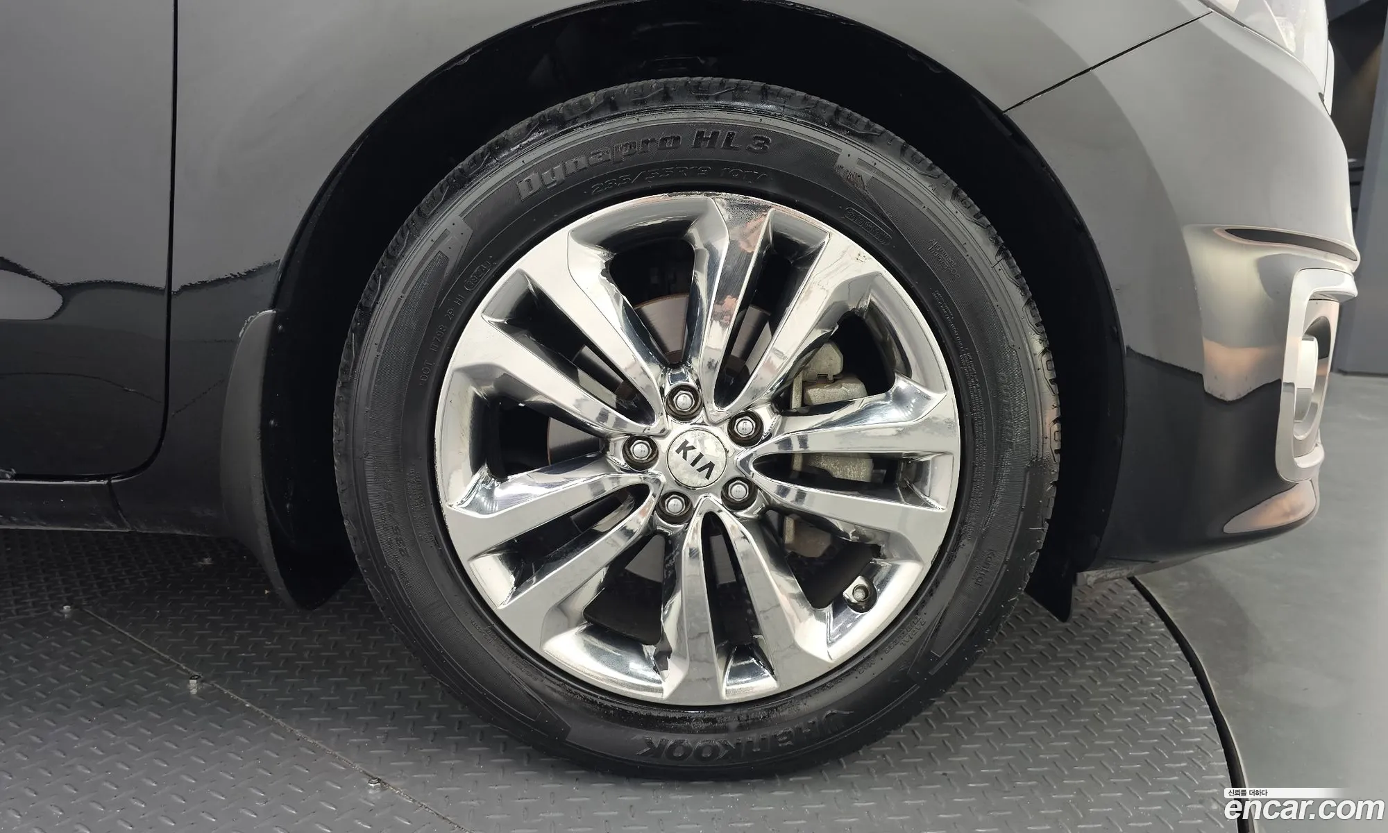 Kia Carnival 2016 KNAME81ABHS258827 — 27