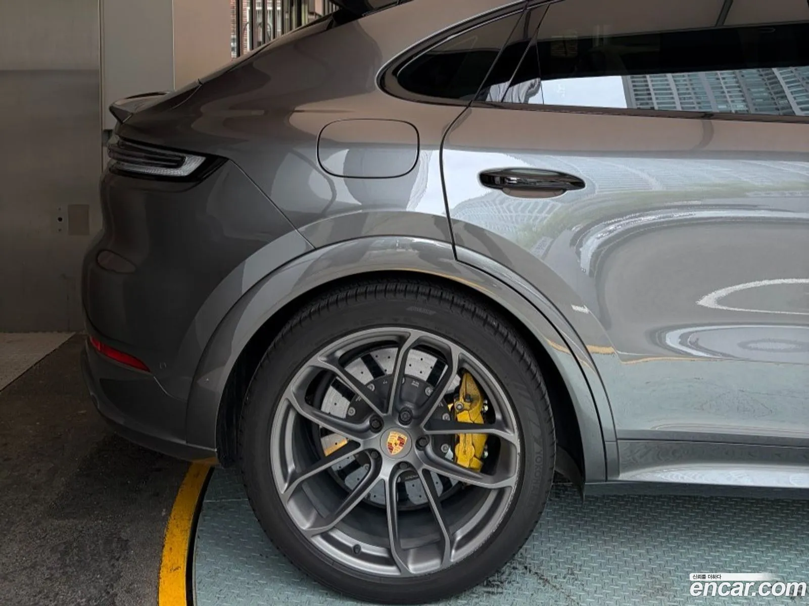 Porsche Cayenne 2024 — 11