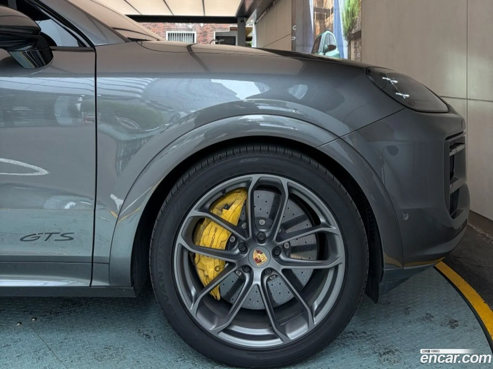 Porsche Cayenne 2024 — 4