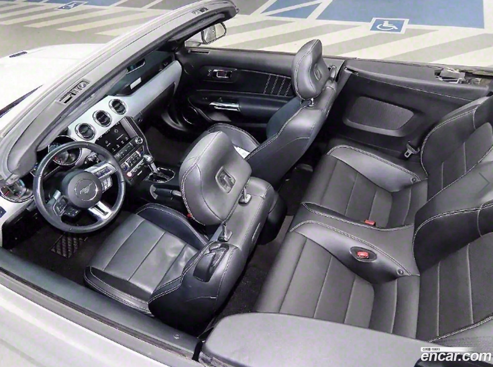 Ford Mustang 2017 — 12