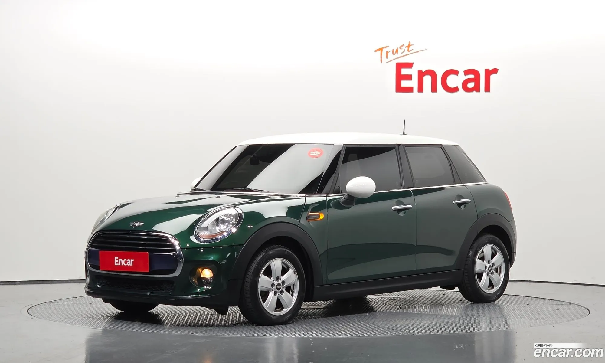 Mini Cooper 2017 WMWXU110XH2F12839 — 5