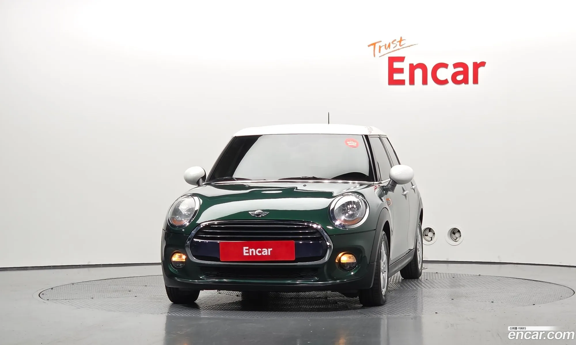 Mini Cooper 2017 WMWXU110XH2F12839 — 10