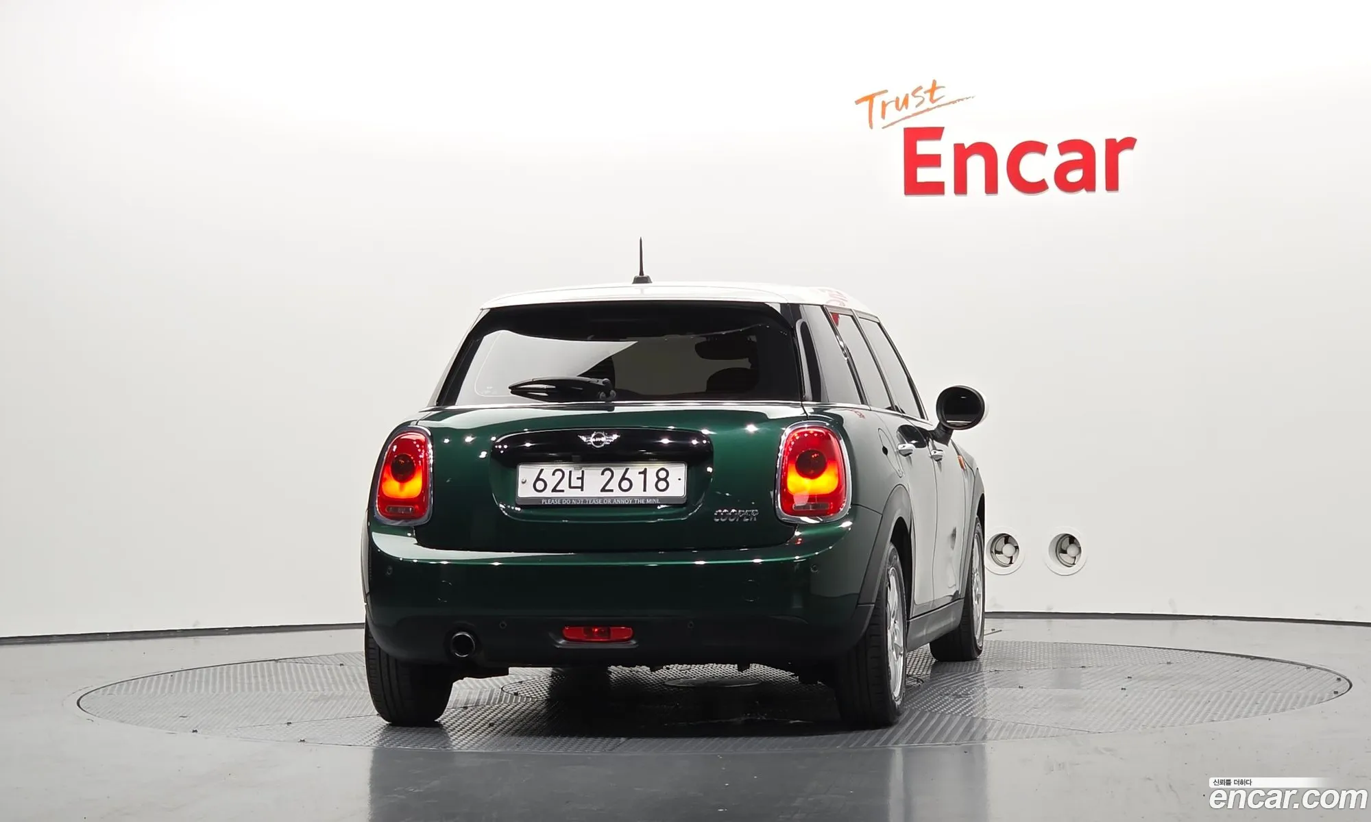 Mini Cooper 2017 WMWXU110XH2F12839 — 18