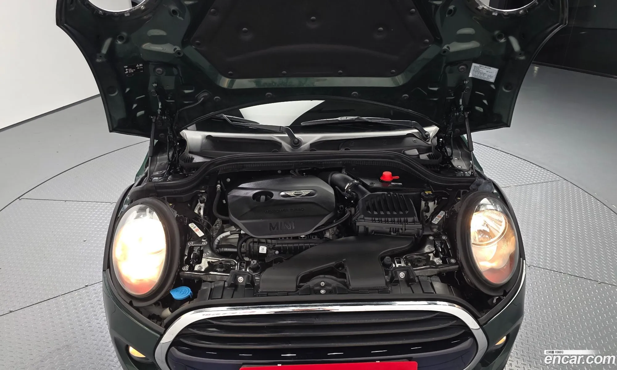 Mini Cooper 2017 WMWXU110XH2F12839 — 3