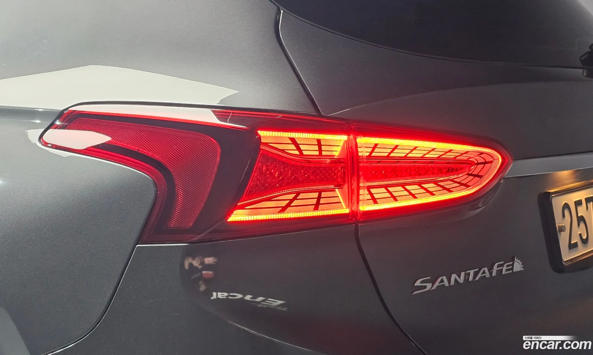 Hyundai Santa Fe TM 2019 — 24