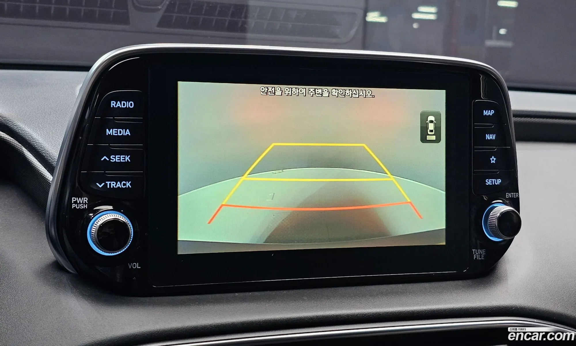 Hyundai Santa Fe TM 2019 — 15