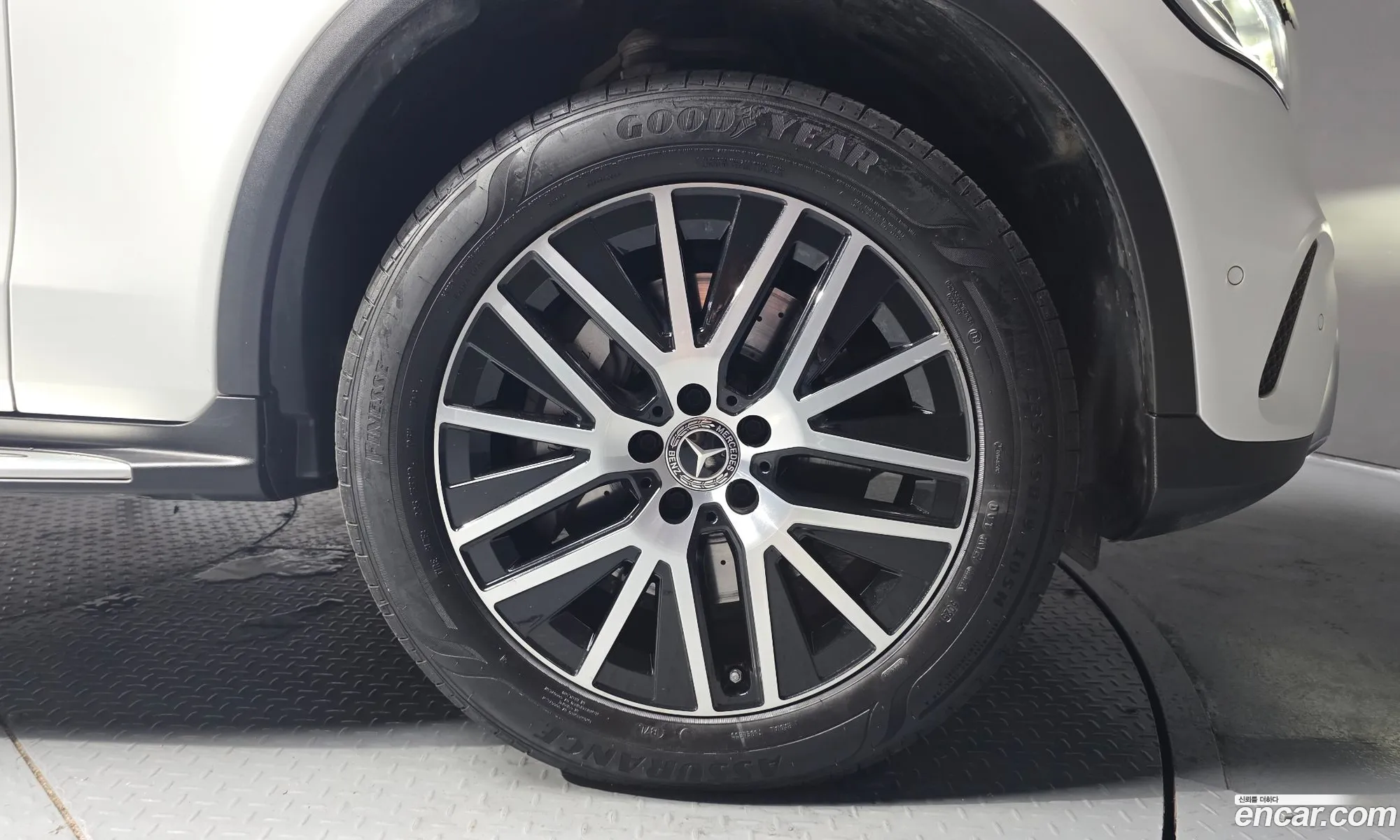 Mercedes-Benz GLC-Class X253 2021 — 12