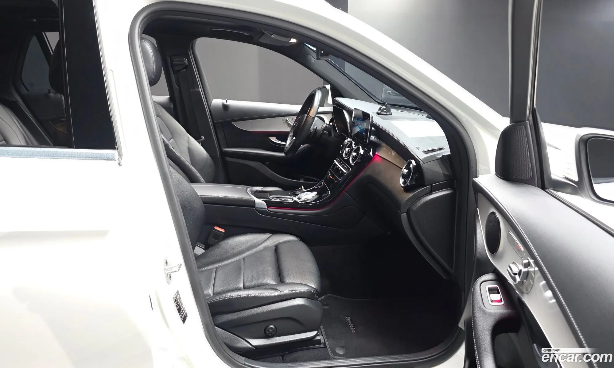 Mercedes-Benz GLC-Class X253 2021 — 13
