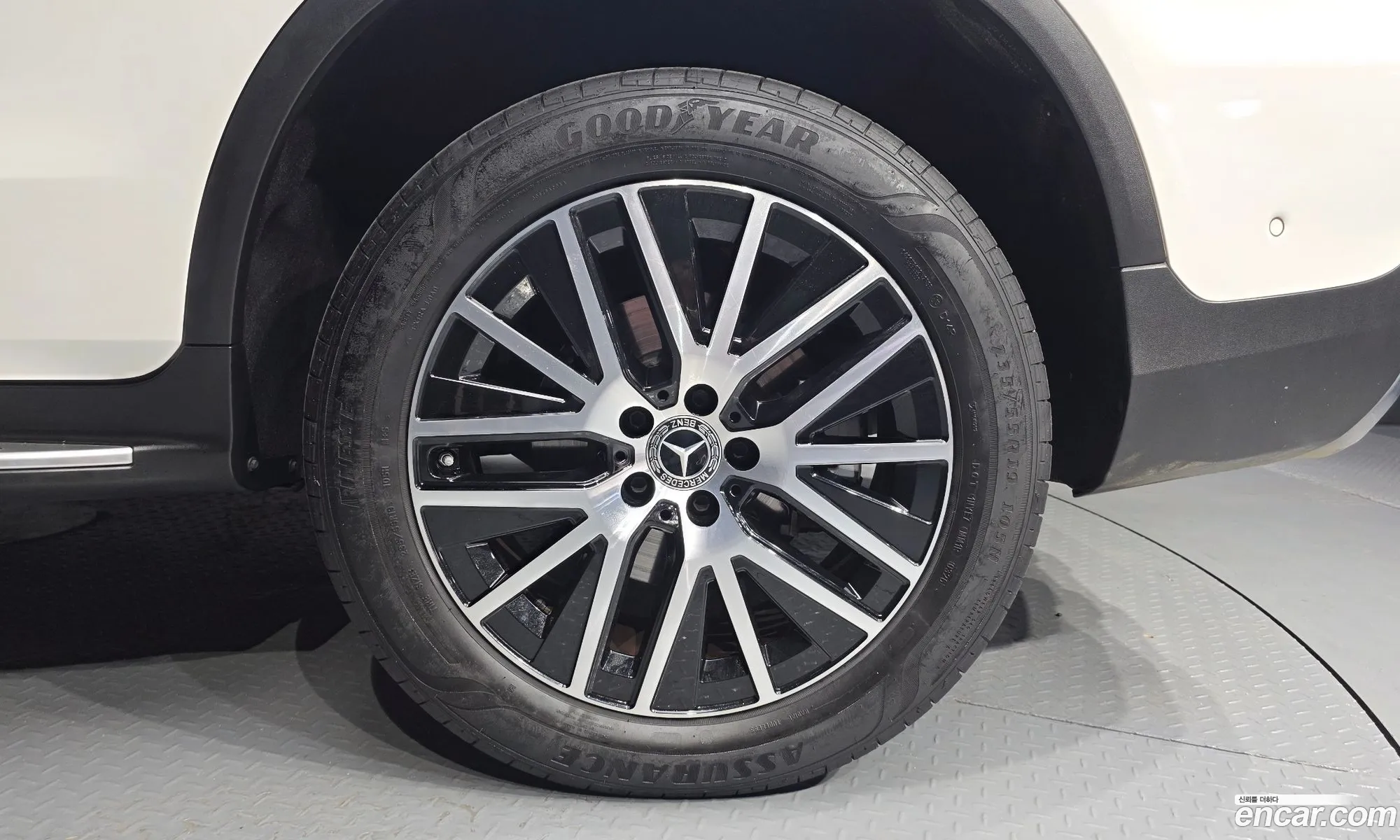 Mercedes-Benz GLC-Class X253 2021 — 30