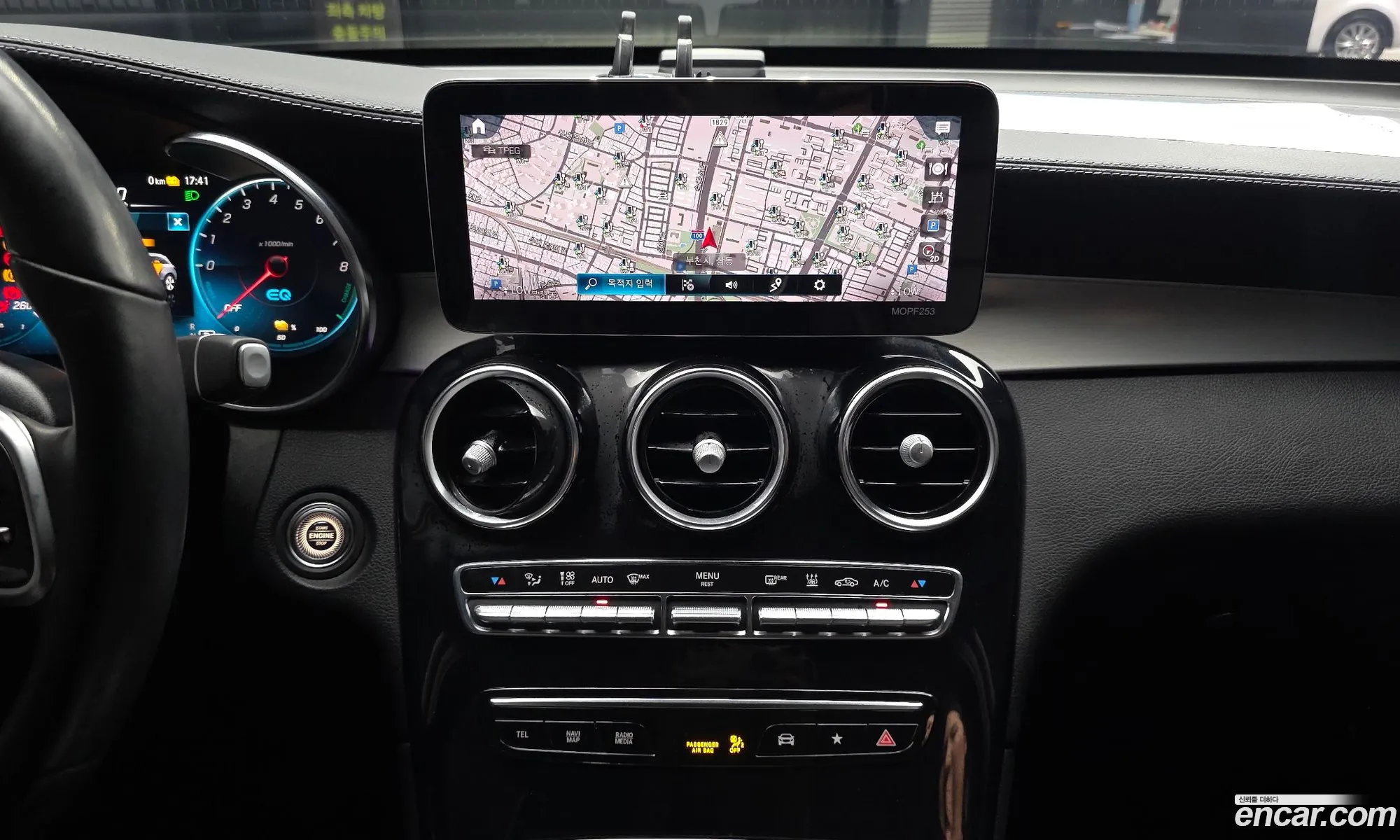 Mercedes-Benz GLC-Class X253 2021 — 6