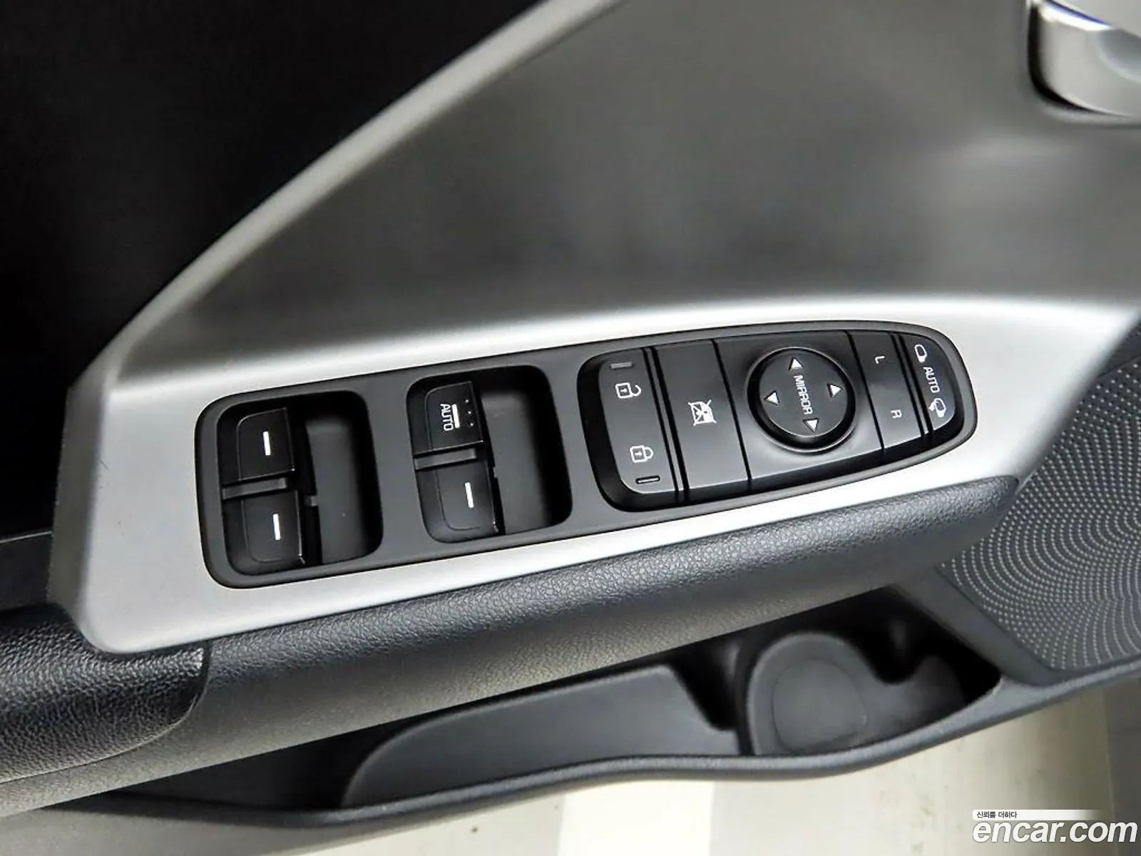 Kia Niro Plus 2022 — 13