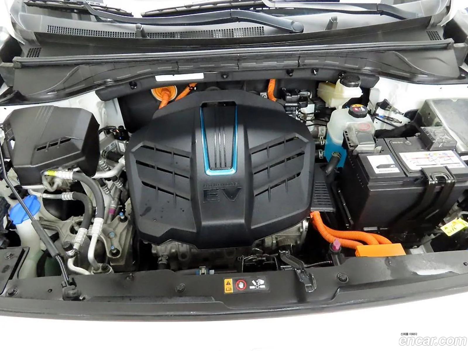 Kia Niro Plus 2022 — 11