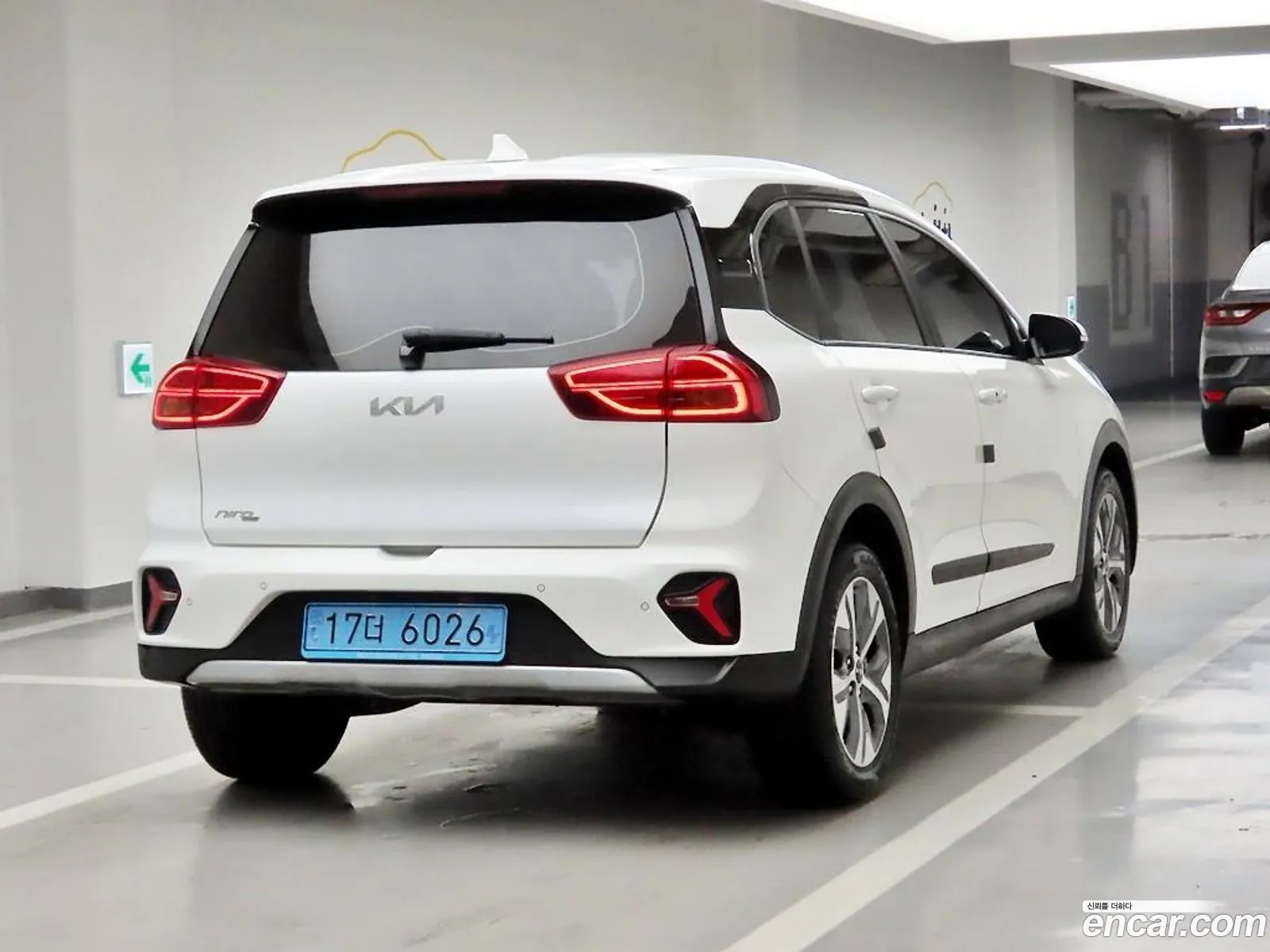 Kia Niro Plus 2022 — 12