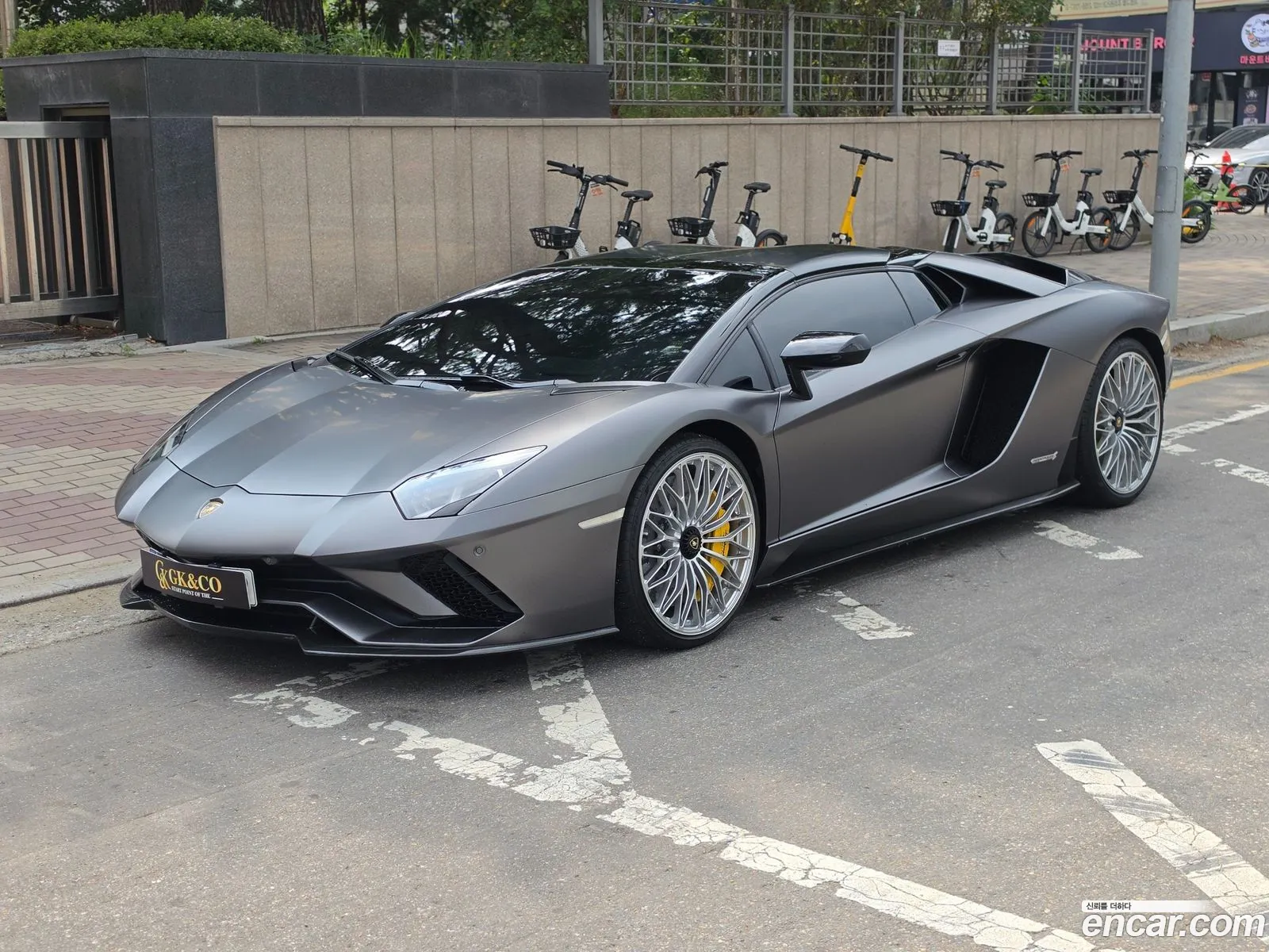 Lamborghini Aventador 2019 — 18