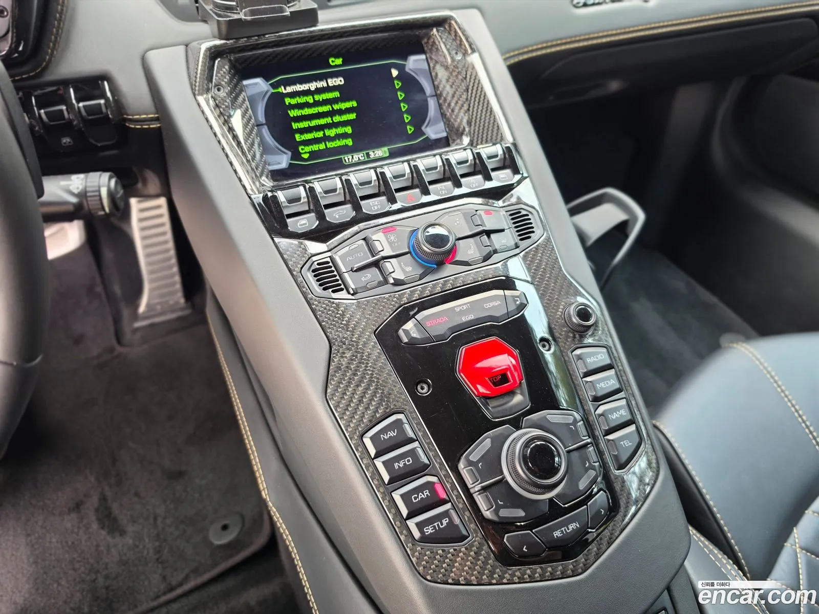 Lamborghini Aventador 2019 — 19
