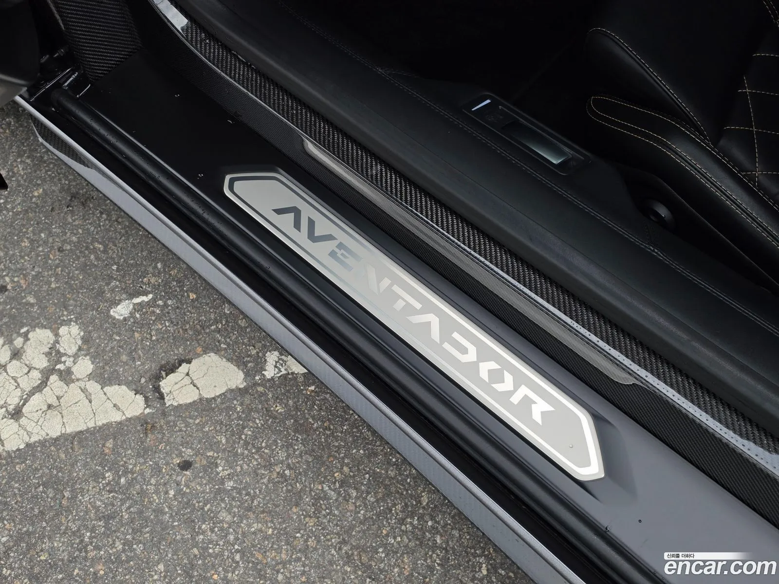 Lamborghini Aventador 2019 — 15