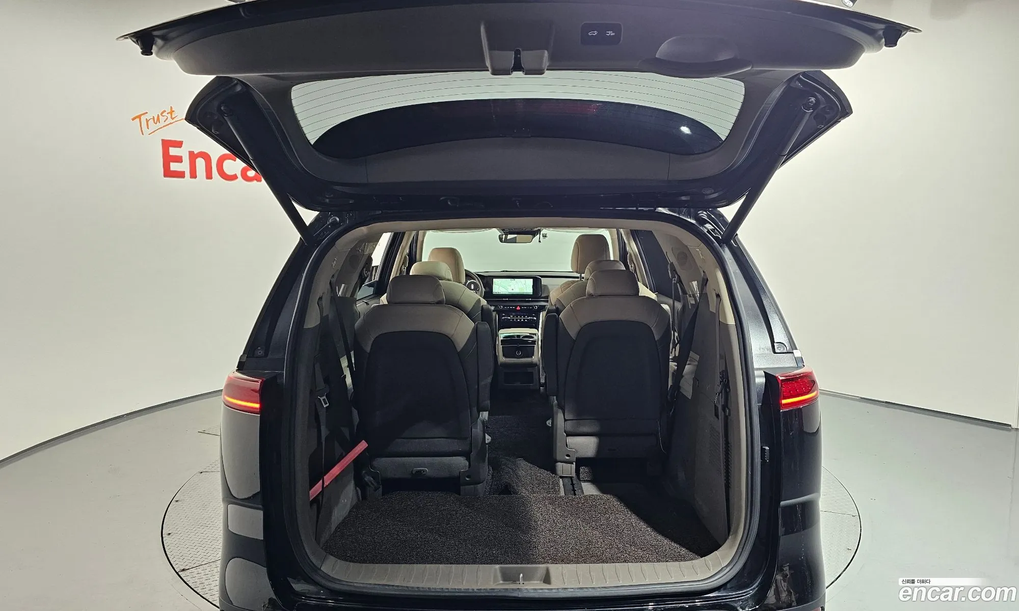 Kia Carnival 2022 KNANC81BBNS189772 — 9