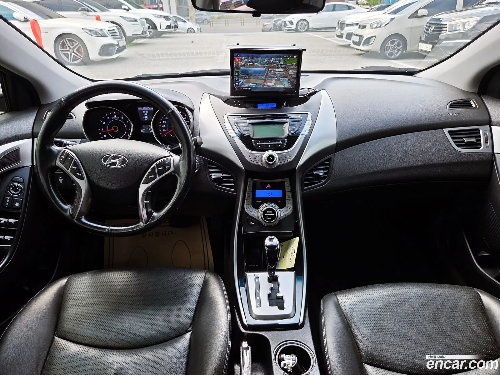 Hyundai Elantra MD 2012 — 12