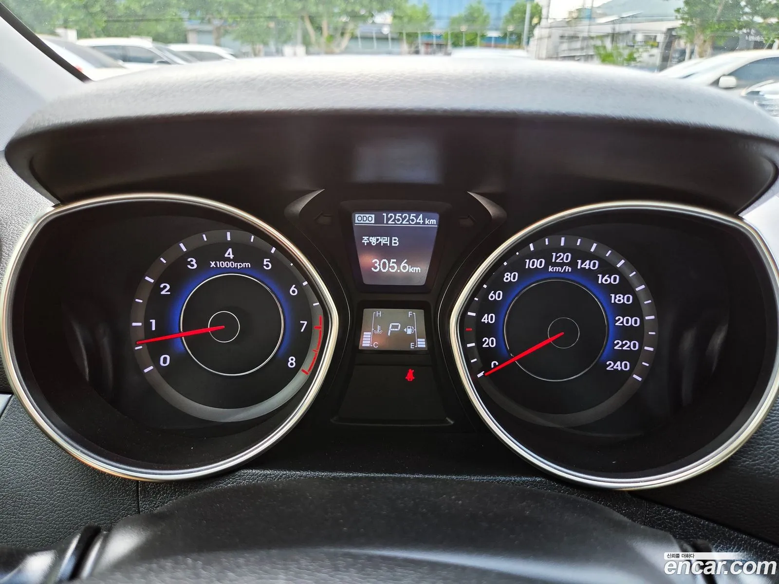 Hyundai Elantra MD 2012 — 2