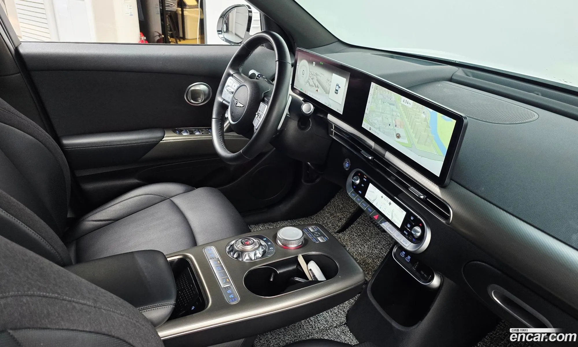 Genesis GV60 2022 — 19