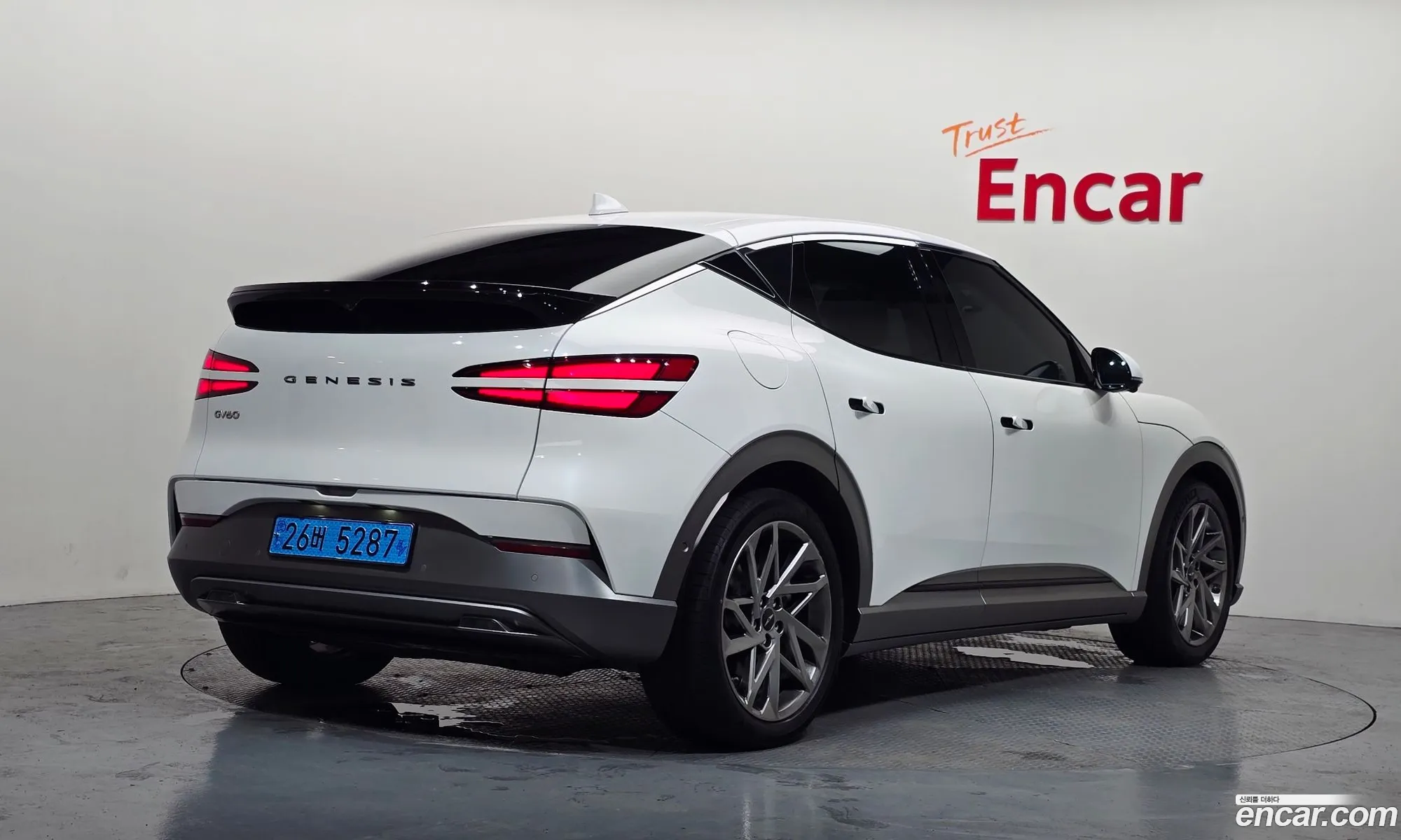 Genesis GV60 2022 — 35