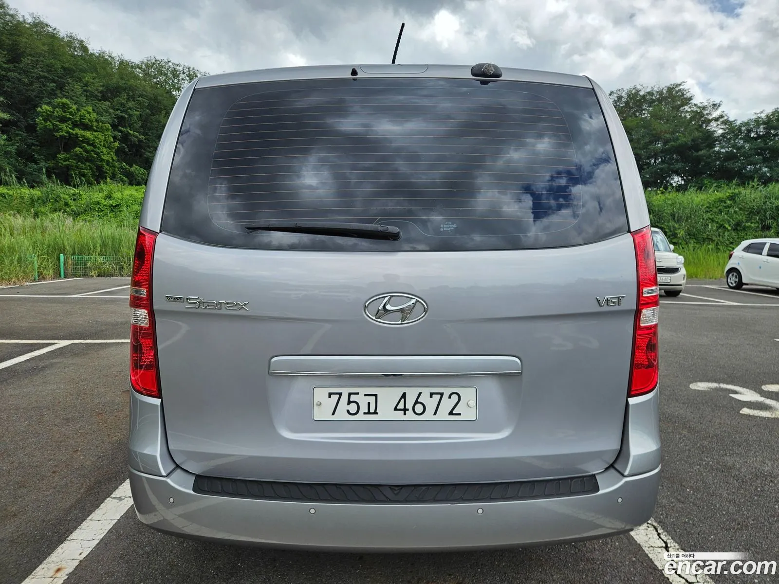 Hyundai Grand Starex 2016 — 12