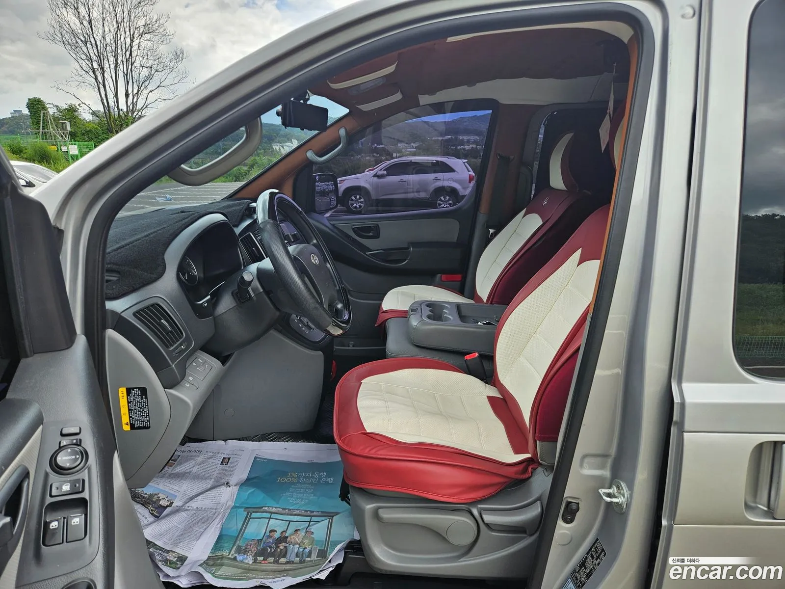 Hyundai Grand Starex 2016 — 13
