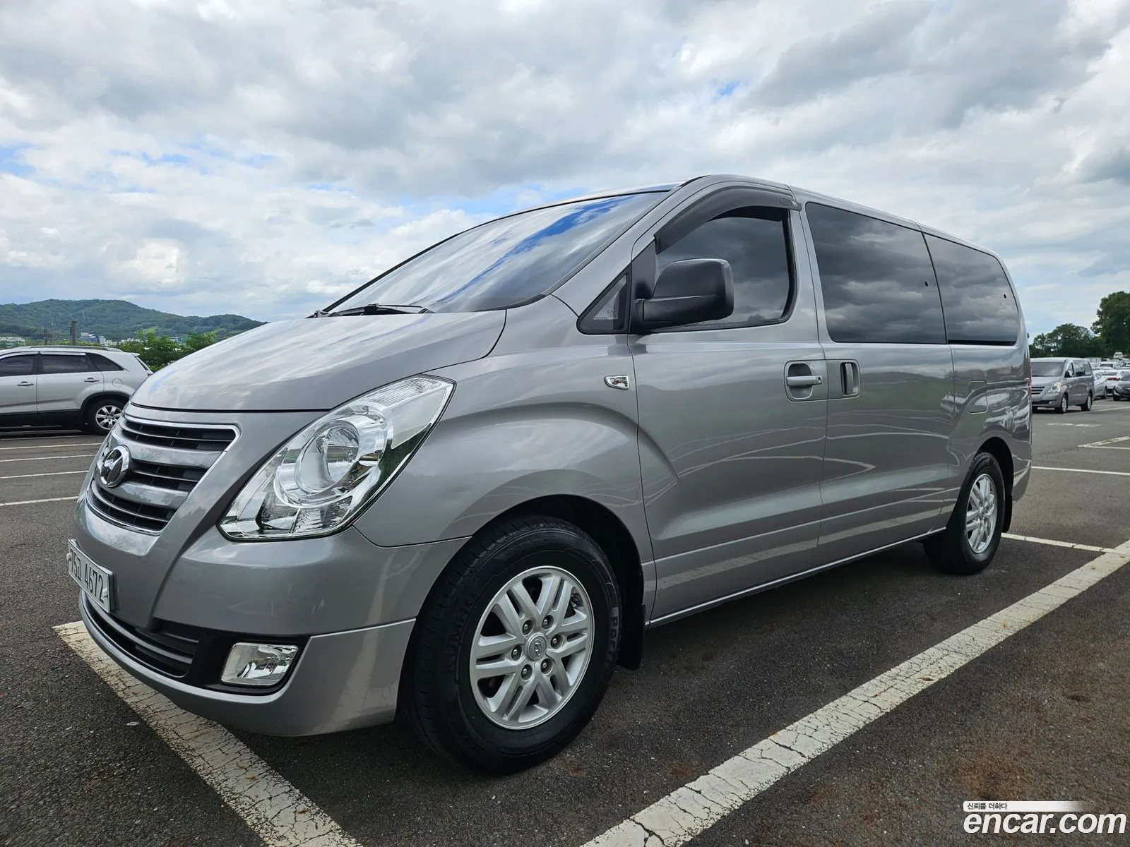 Hyundai Grand Starex 2016 — 11