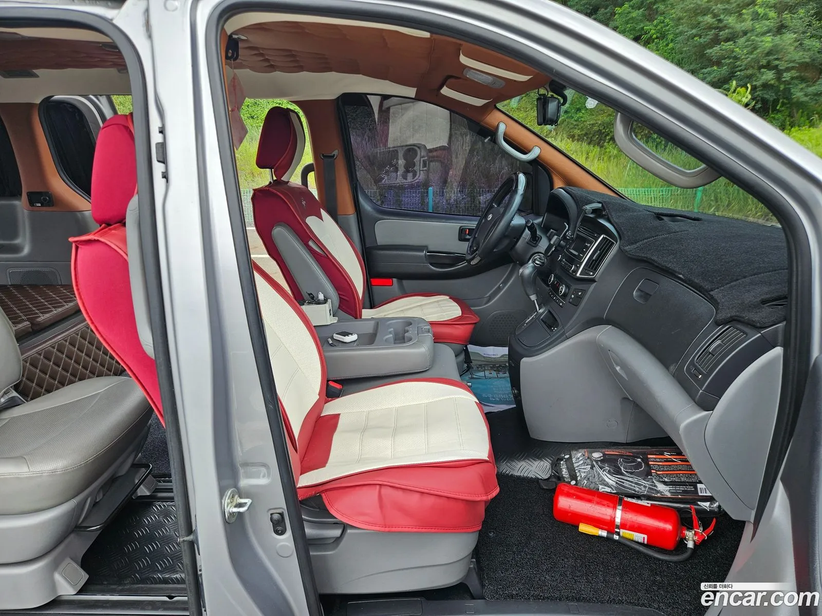 Hyundai Grand Starex 2016 — 15