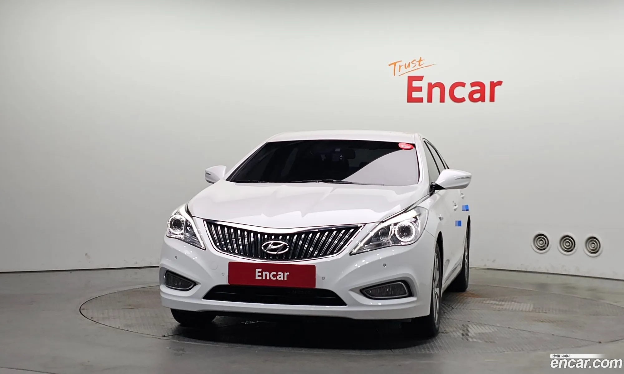 Hyundai Grandeur HG Hybrid