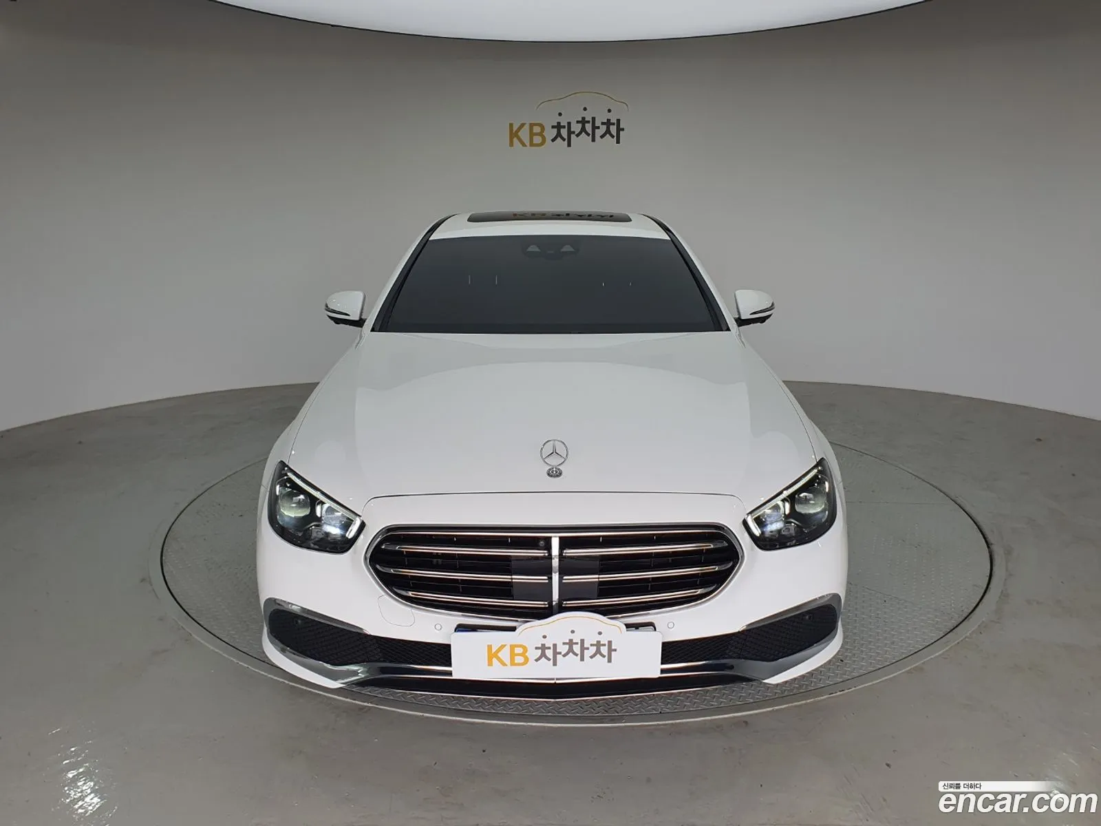 Mercedes-Benz E-Class W213 2023 — 20