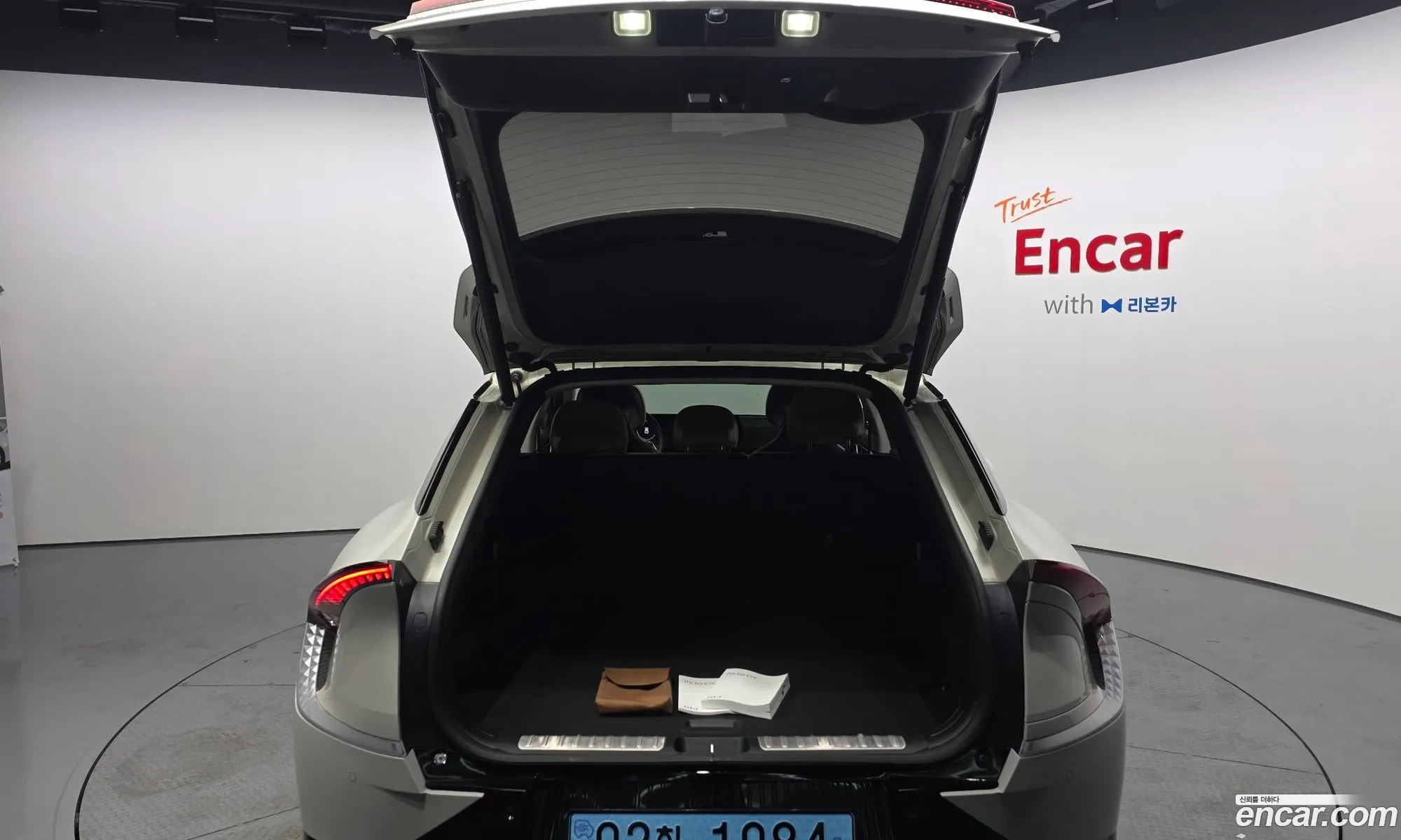 Kia EV6 2023 KNAC381AFPA163912 — 19