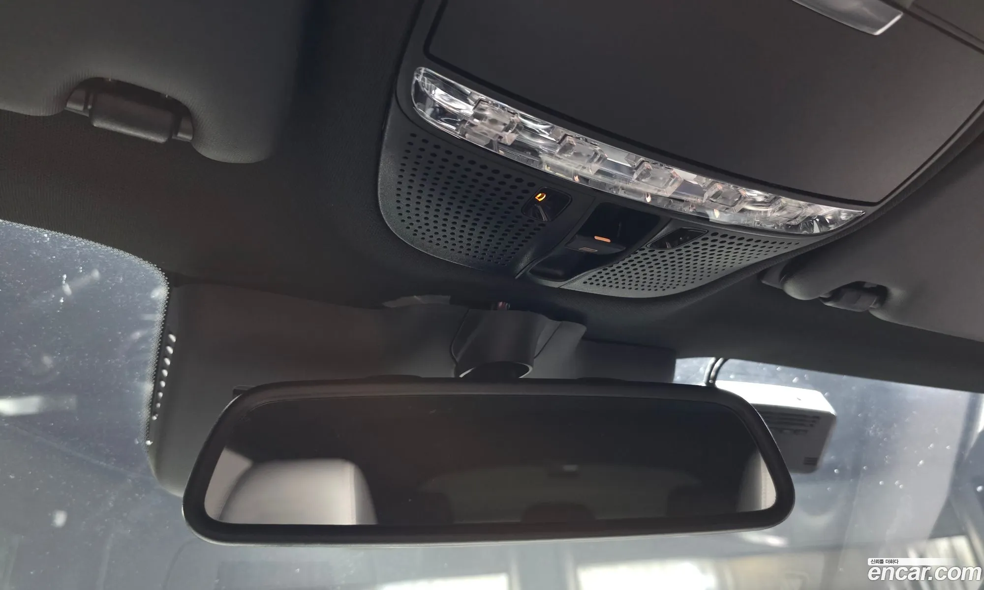 Mercedes-Benz GLC-Class X253 2017 WDC0J0FB0JF354082 — 3