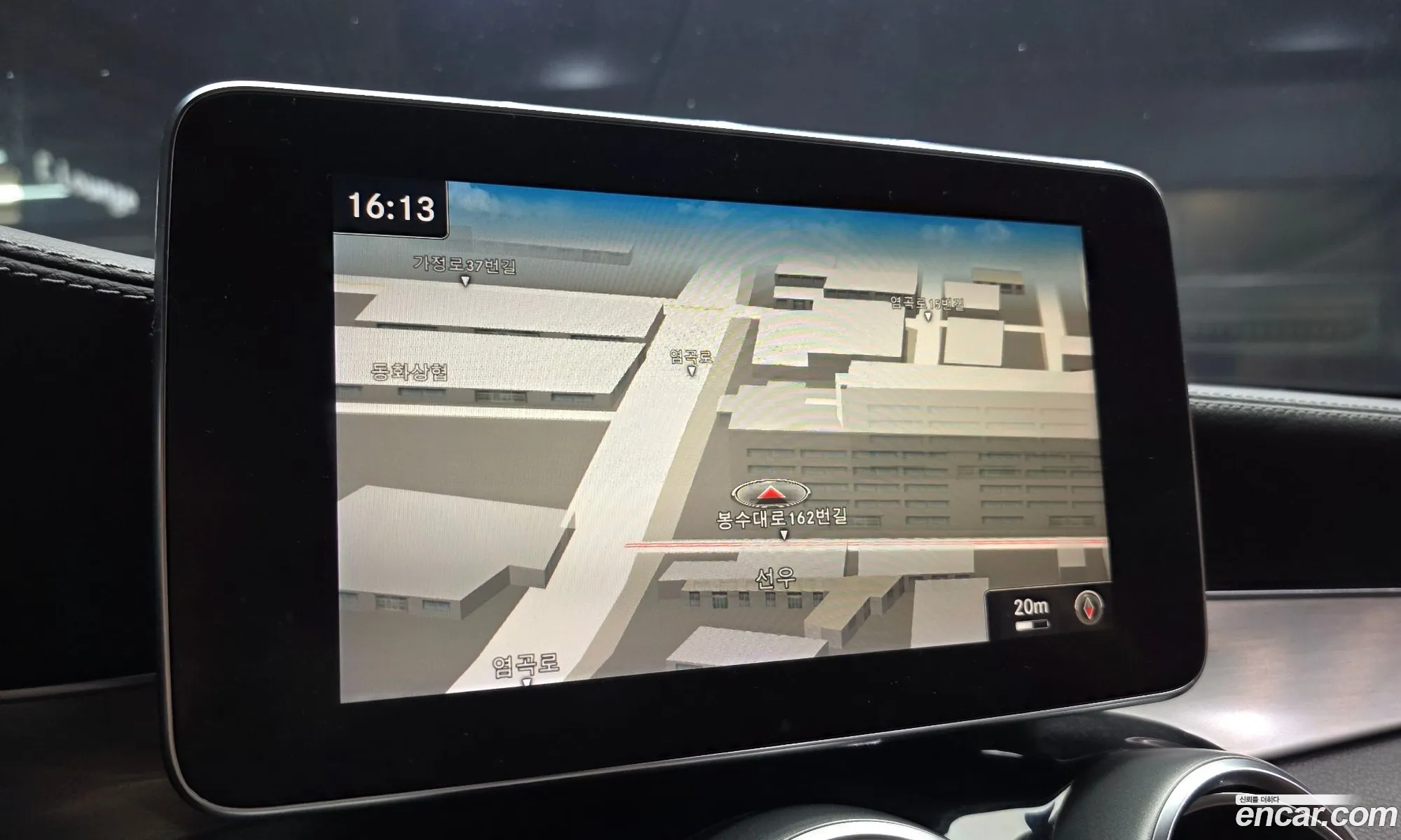 Mercedes-Benz GLC-Class X253 2017 WDC0J0FB0JF354082 — 19
