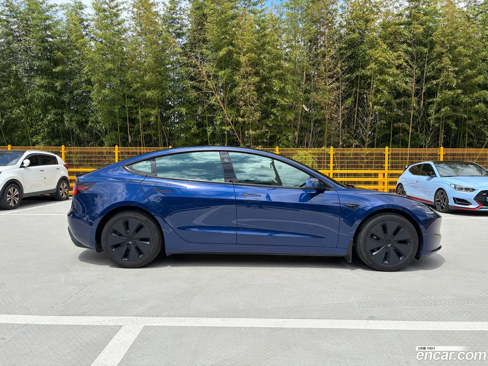 Tesla Model 3 2024 — 15
