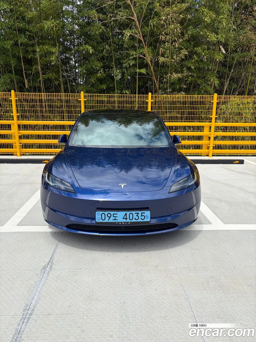 Tesla Model 3 2024 — 11