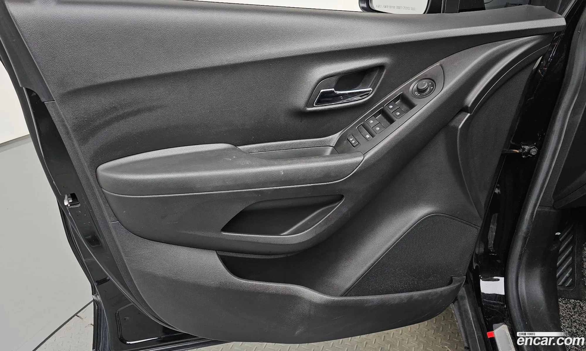 Chevrolet (GM Daewoo) Trax 2019 KLABA76BDKB966943 — 23