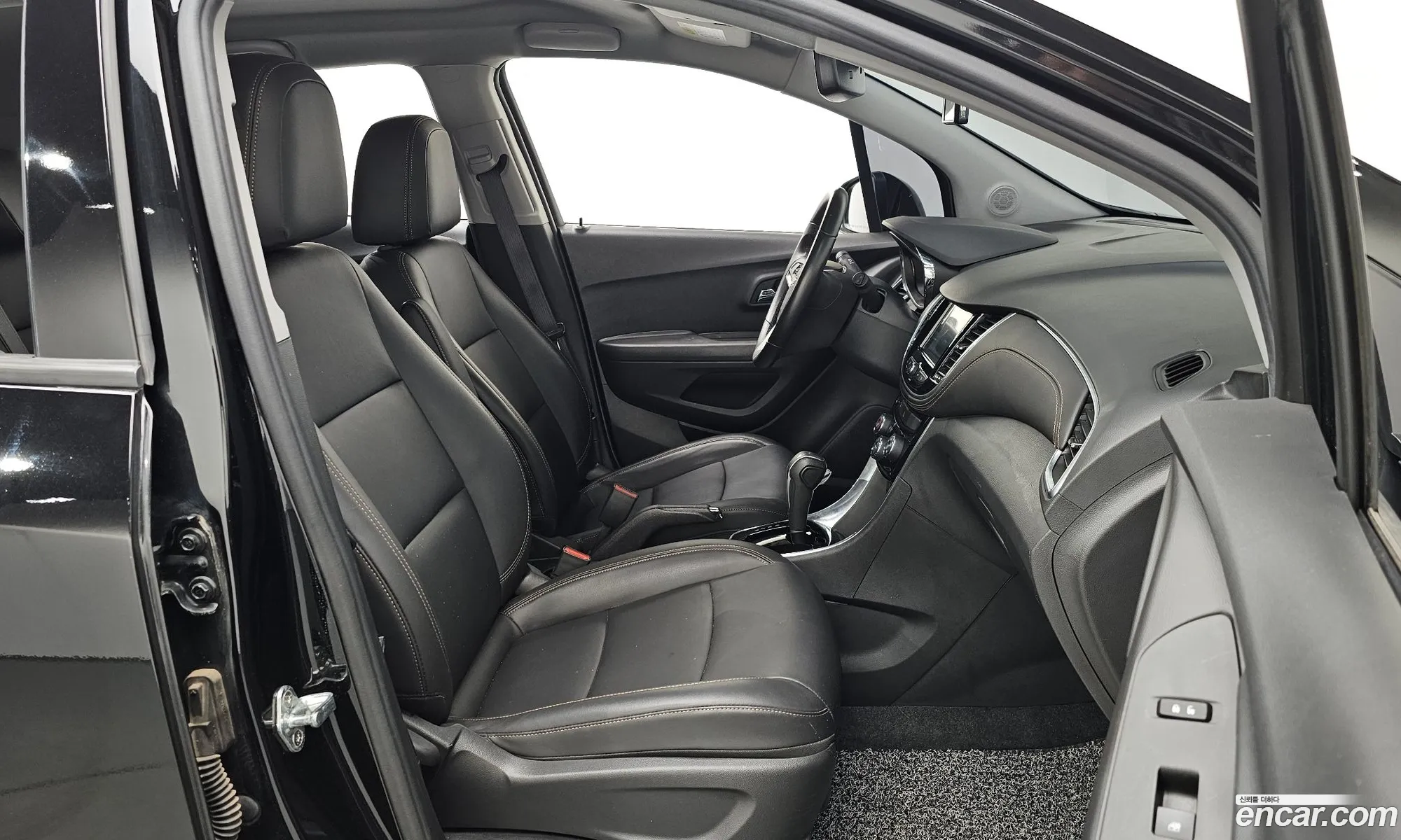 Chevrolet (GM Daewoo) Trax 2019 KLABA76BDKB966943 — 15