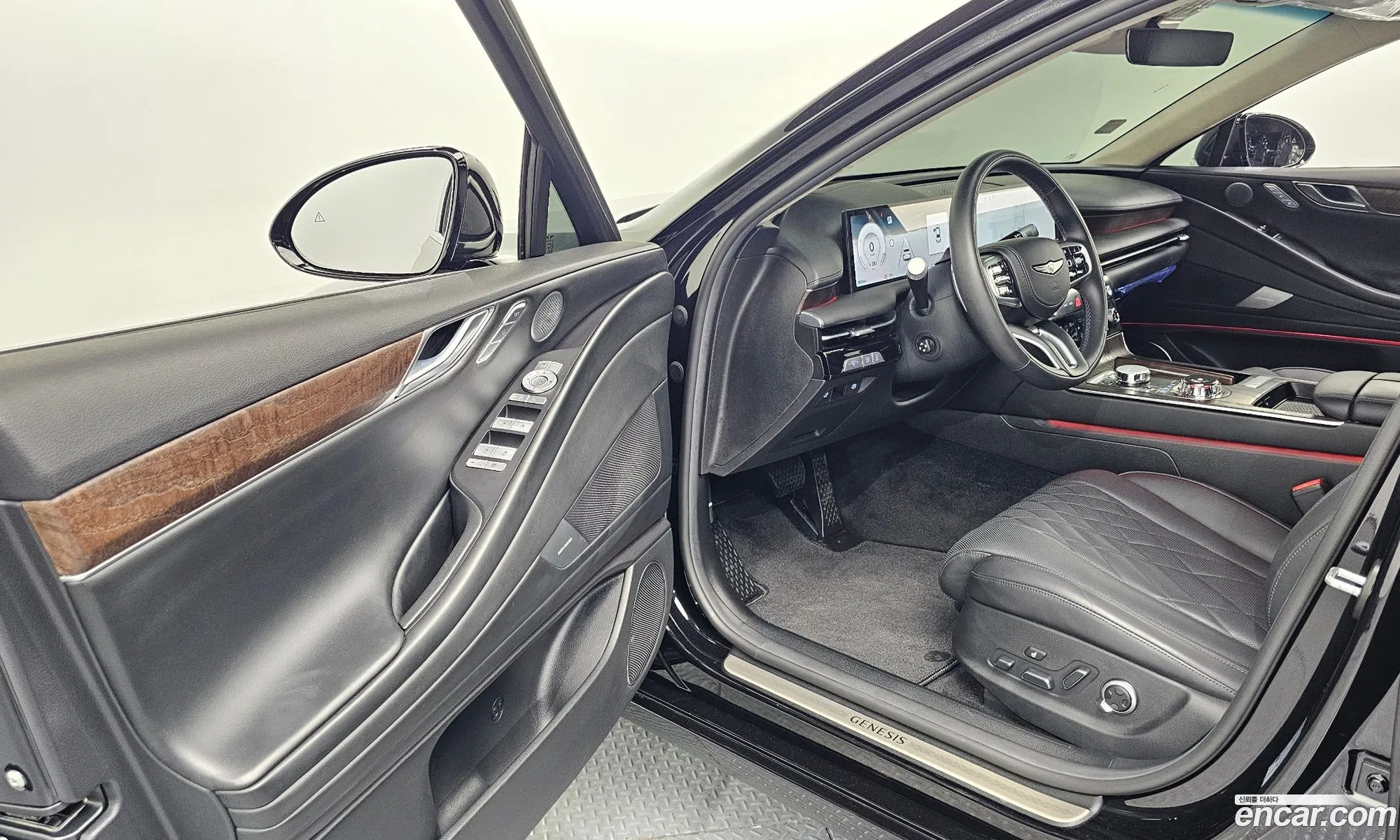 Genesis Electrified G80 2024 — 3