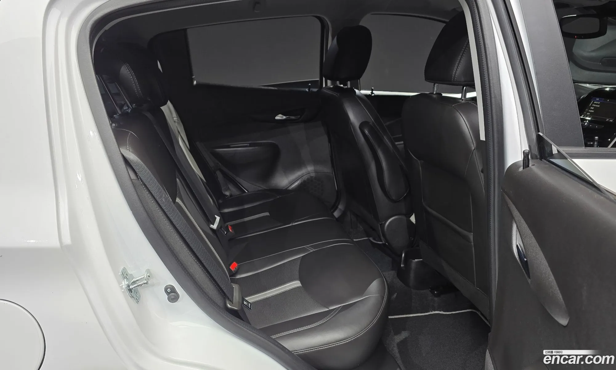 Chevrolet (GM Daewoo) Spark 2021 KLYDC487DMC215473 — 11