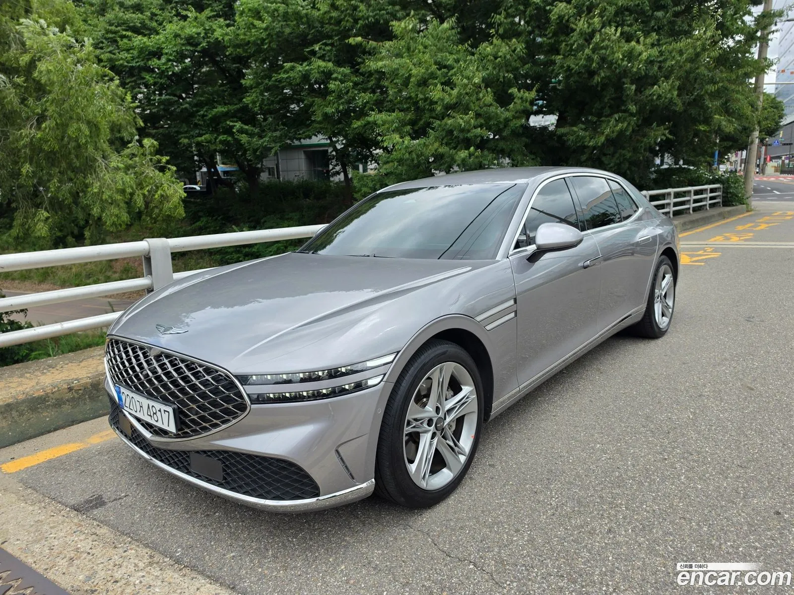 Genesis G90 2023 — 3
