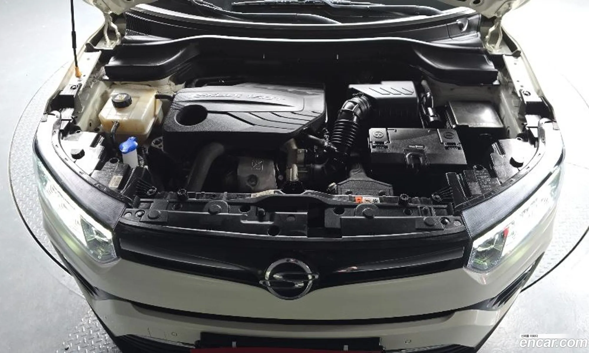 KG Mobility (SsangYong) Tivoli 2022 — 13