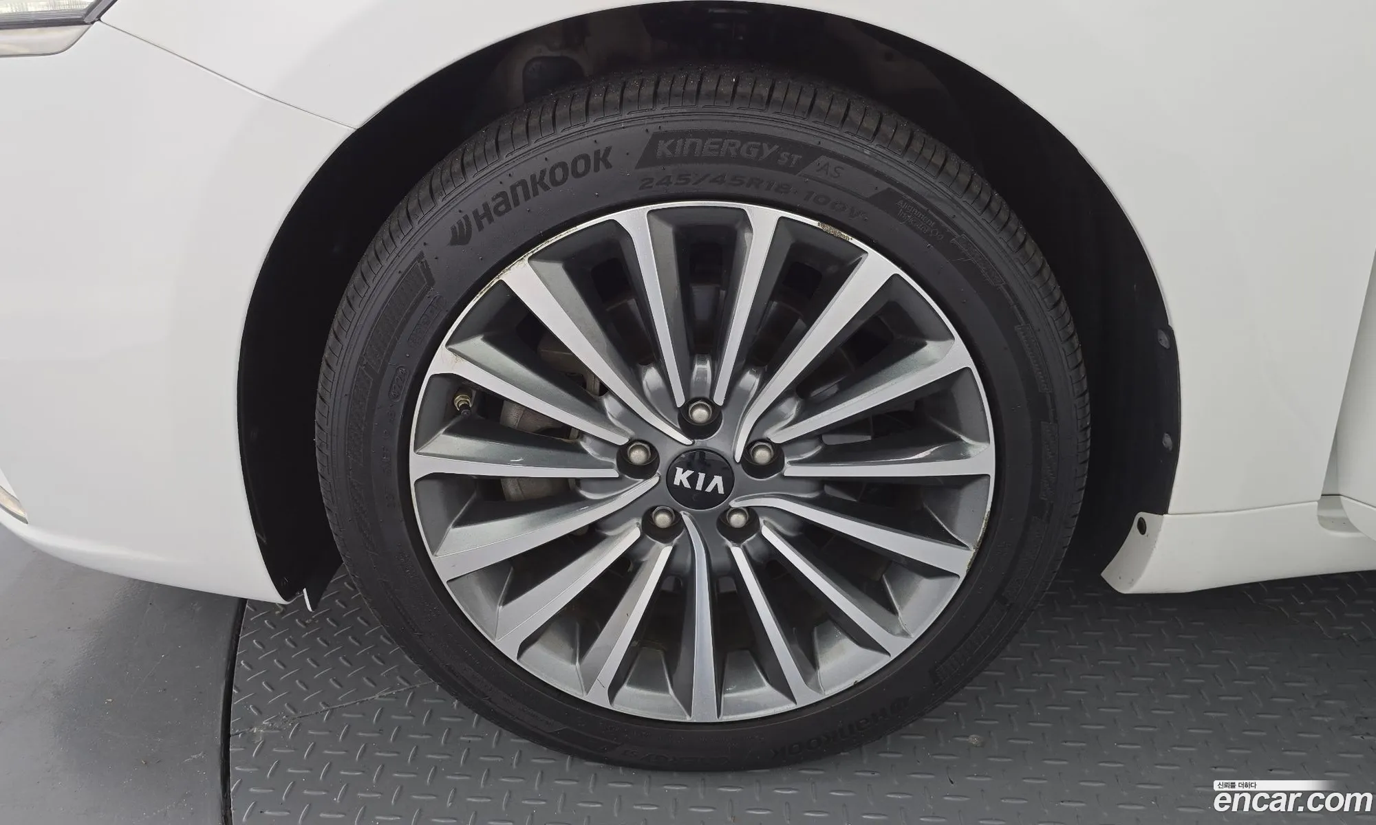 Kia K7 2016 KNALC411BGA017213 — 14