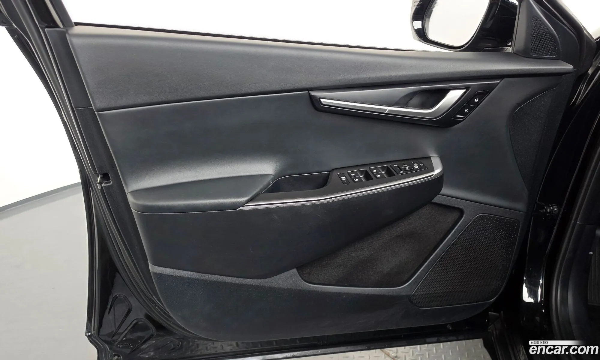 Kia EV6 2021 — 35