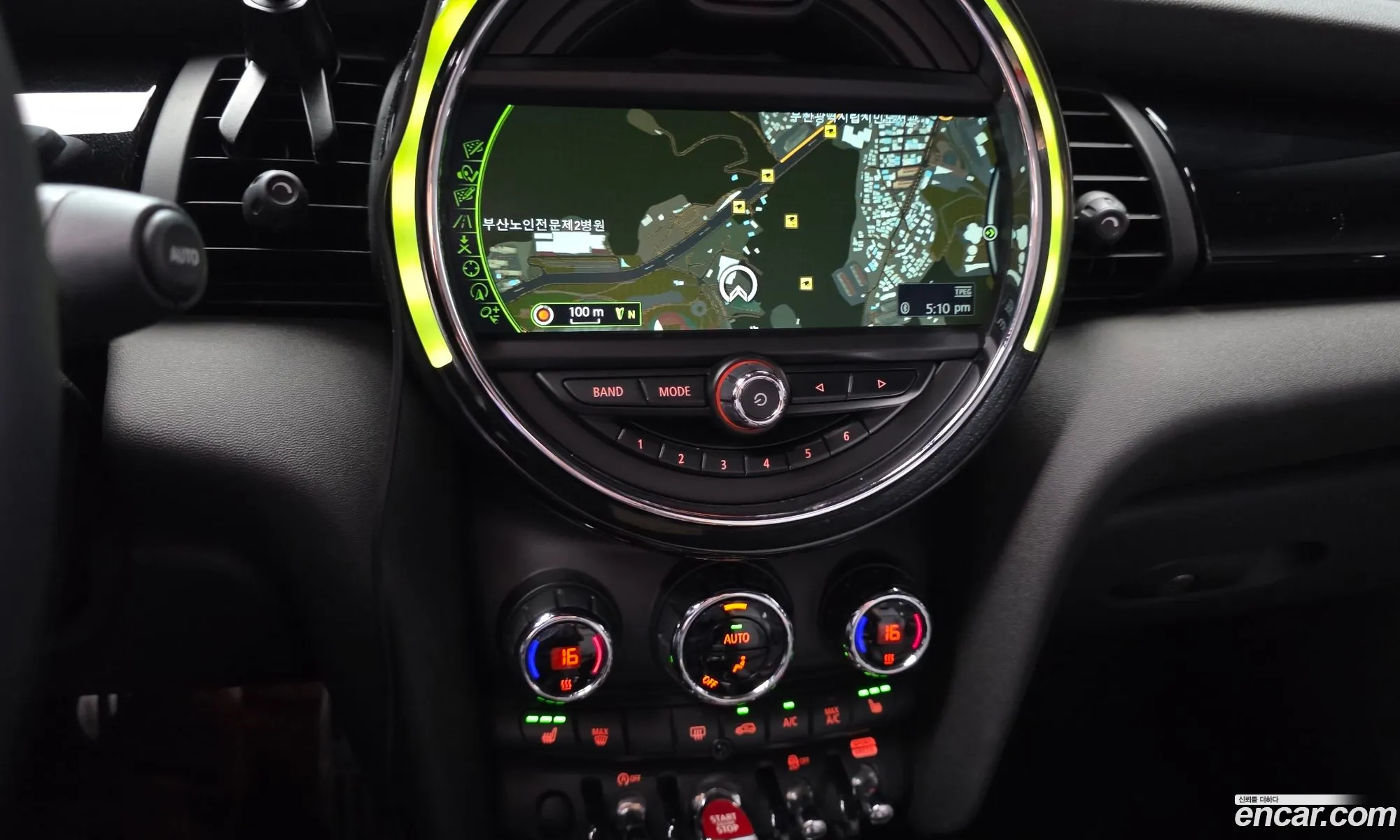 Mini Cooper Convertible 2018 WMWWG5103J3A80363 — 25
