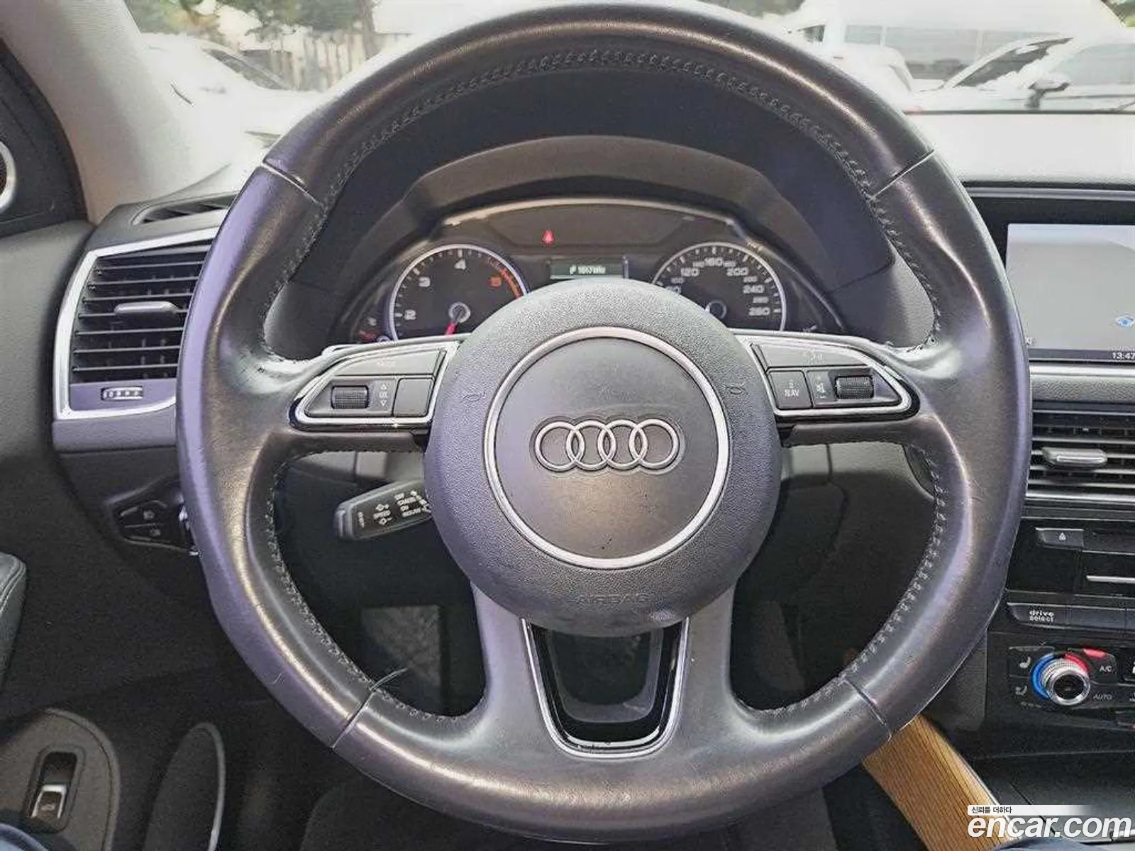 Audi Q5 2015 — 3