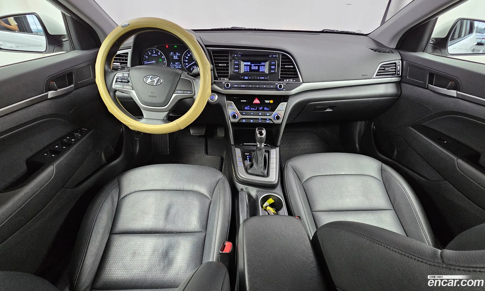 Hyundai Elantra AD 2016 KMHD741DBHU259593 — 6