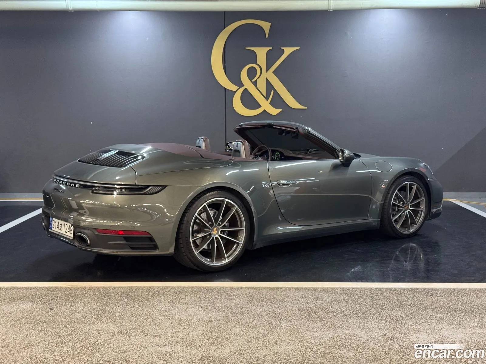 Porsche 911 2024 — 2