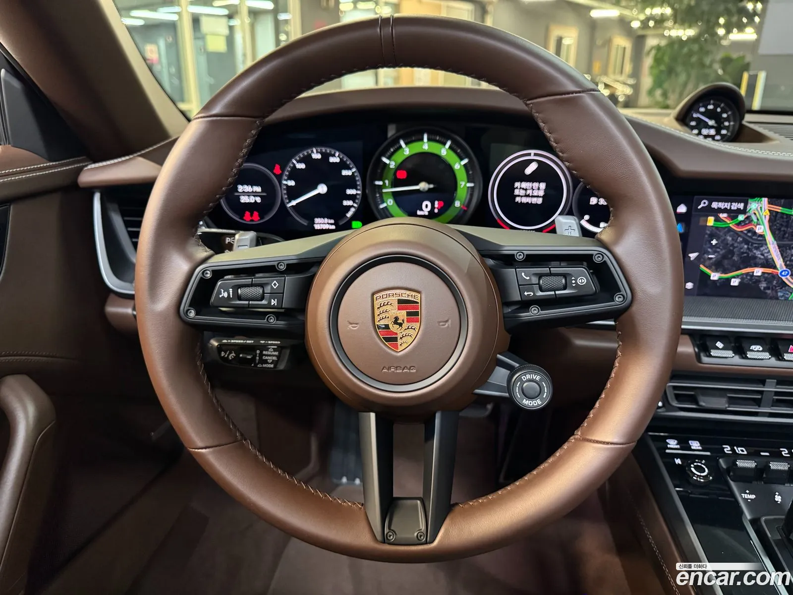 Porsche 911 2024 — 18